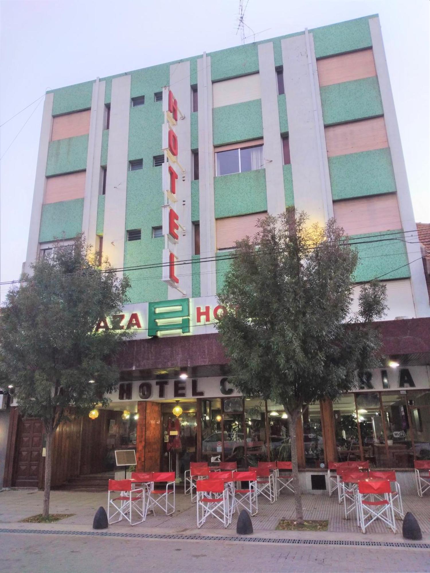 Plaza Hotel Dolores  Exterior photo